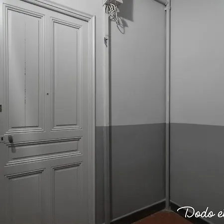 Bright 2 Bedroom With Ac - Dodo Et Tartine Tolone